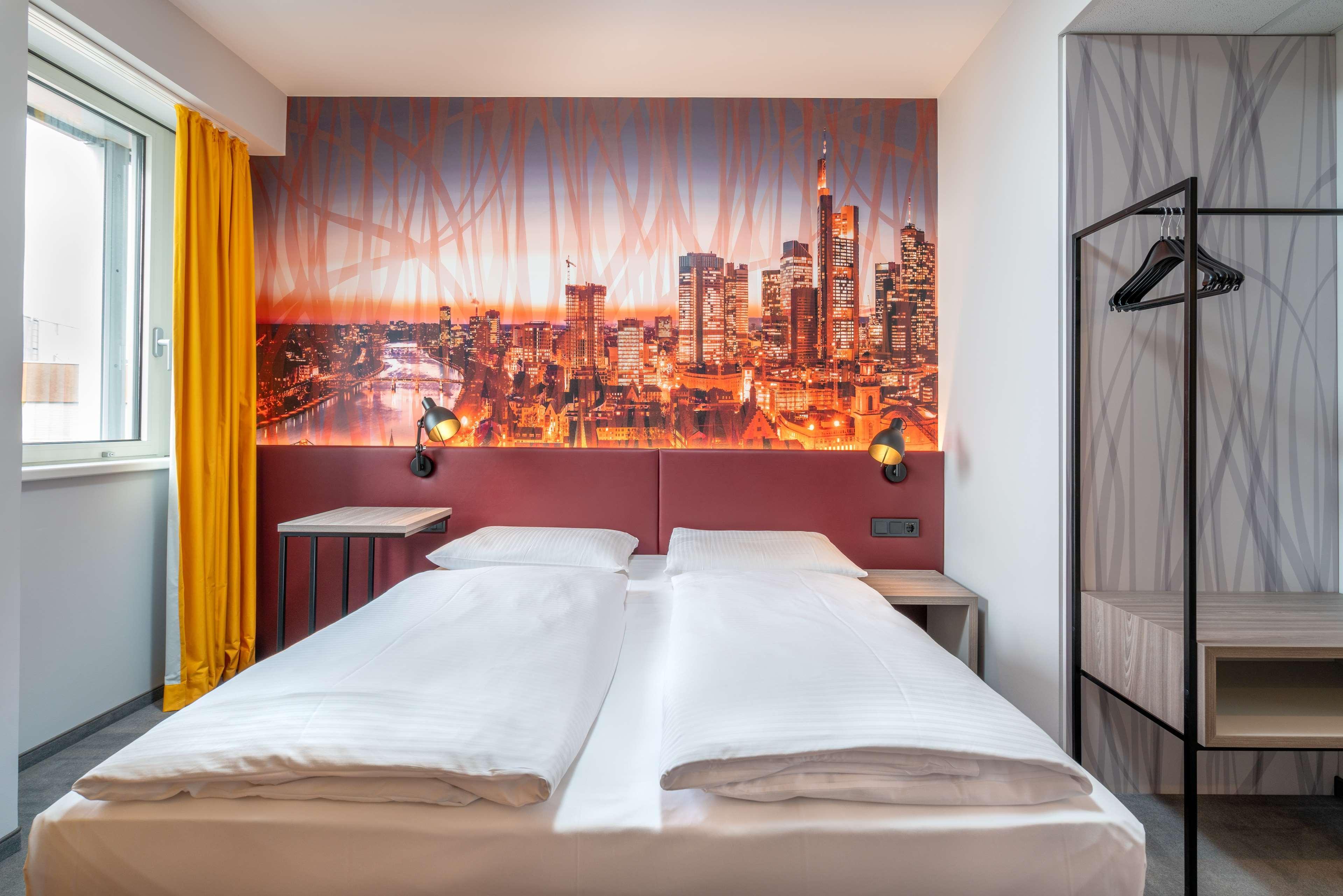 Campanile Frankfurt Offenbach Hotell Exteriör bild
